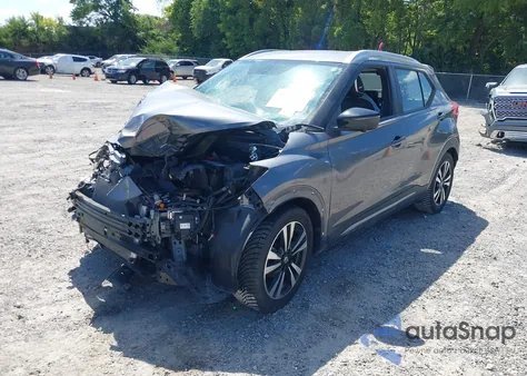 2019 Nissan Kicks Sr из США, поврежденный, VIN 3N1CP5CUXKL565451